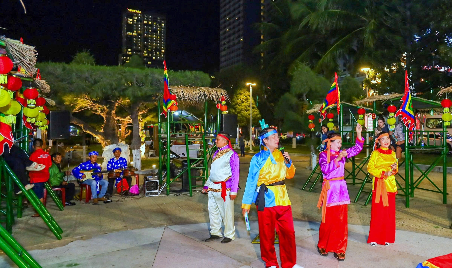 Liên hoan nghệ thuật Bài chòi dân gian