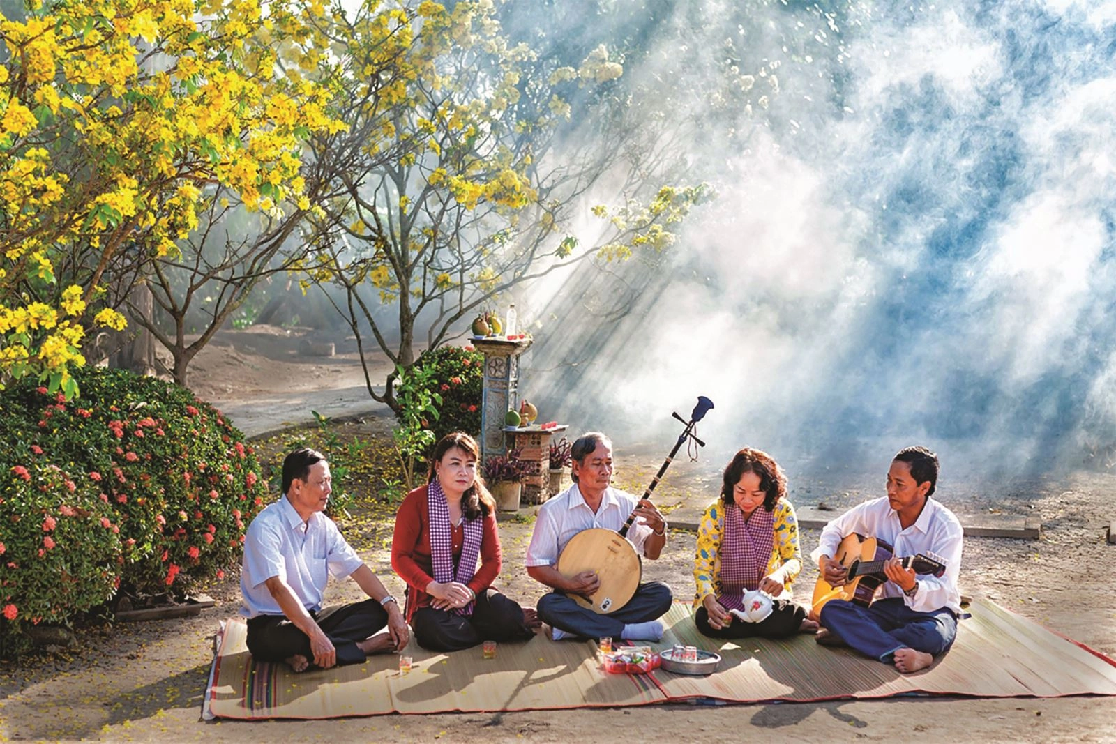 Giao lưu đờn ca tài tử và nghệ thuật Nam Tây Nguyên