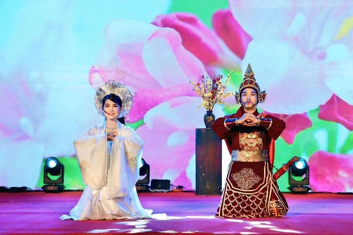 Biểu diễn nghệ thuật của Nhà hát Cải lương Hà Nội
