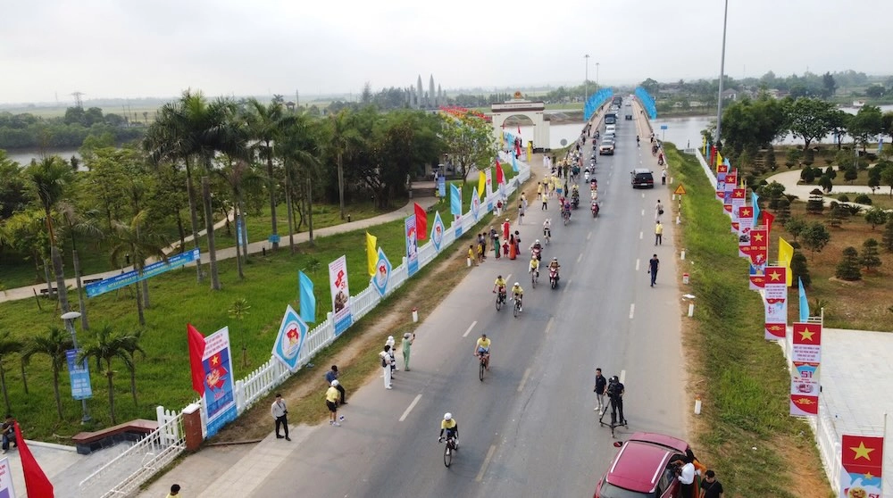 Ngày hội Đạp xe Vì Hòa bình Quảng Trị
